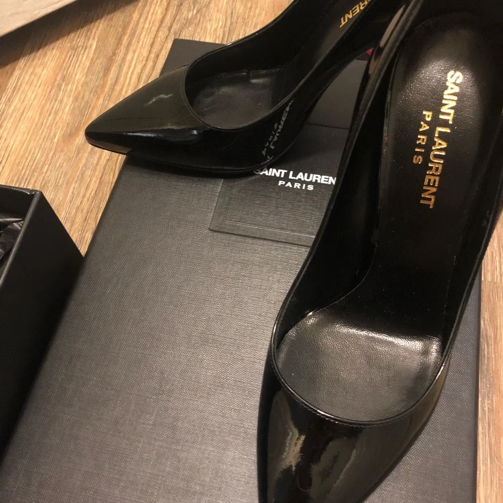 NEW IN BOX Saint Laurent Patent Leather High heels - Picture 3 of 8